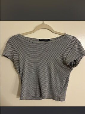 Brandy Melville Black & White Pinstripe Crop Tee
